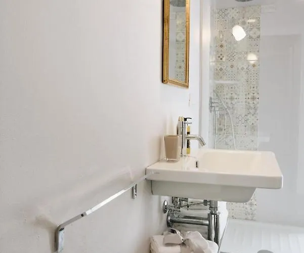 5 Terre Gæstehus 3*